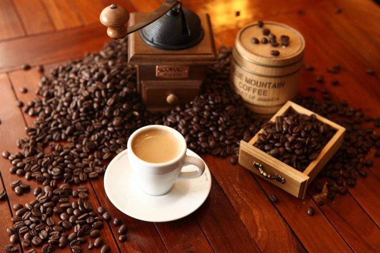 Ist Kaffee gesund? Wie viel Kaffee darf ich trinken? - mediclife.de